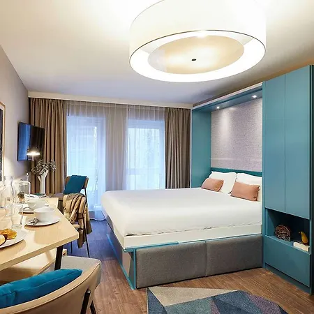 Adagio Nation Aparthotel 4*