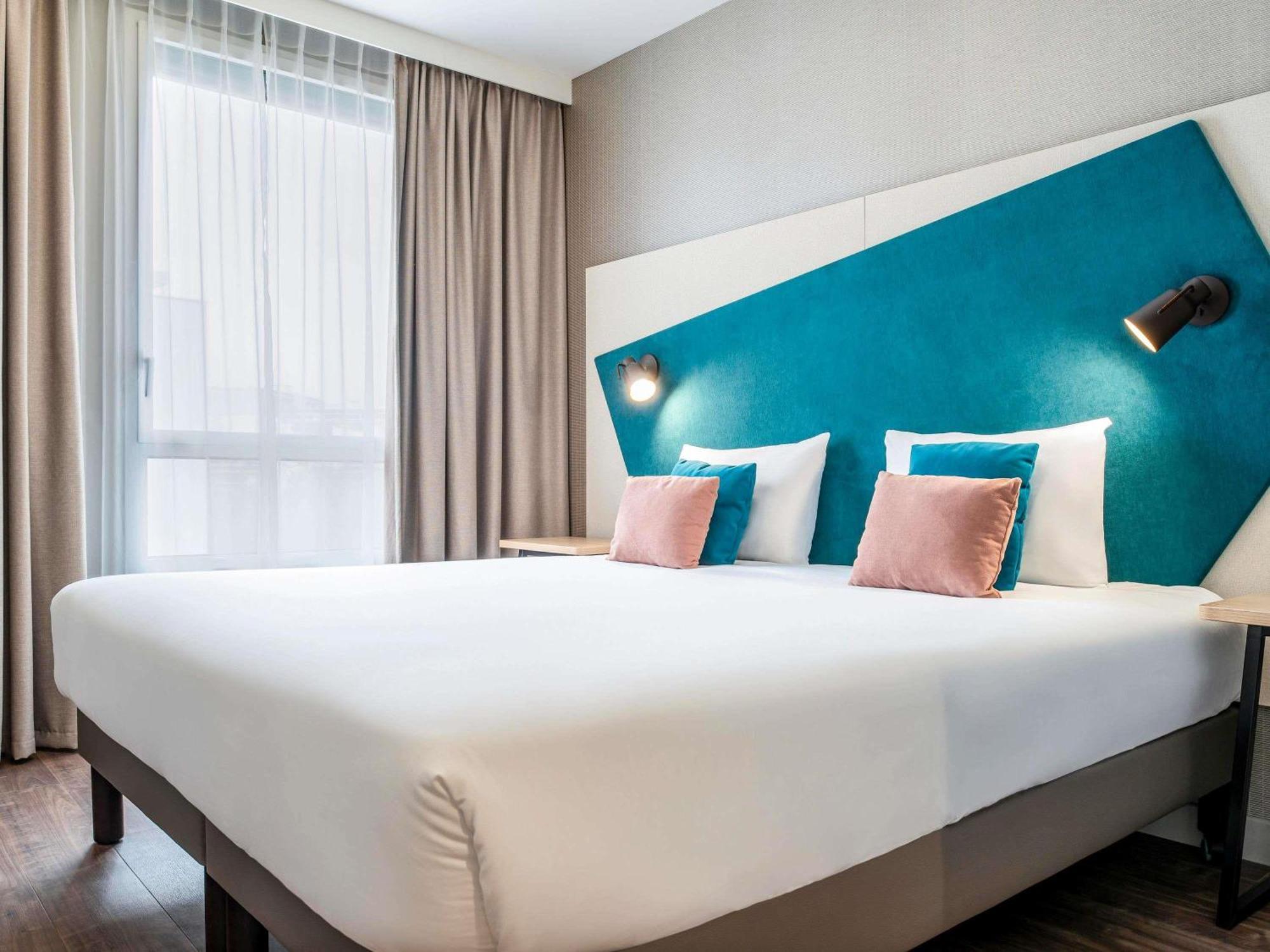 Adagio Nation Aparthotel 4*