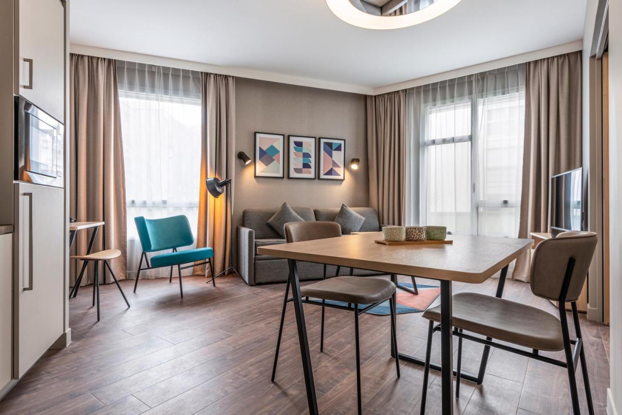 Adagio Nation Aparthotel 4*